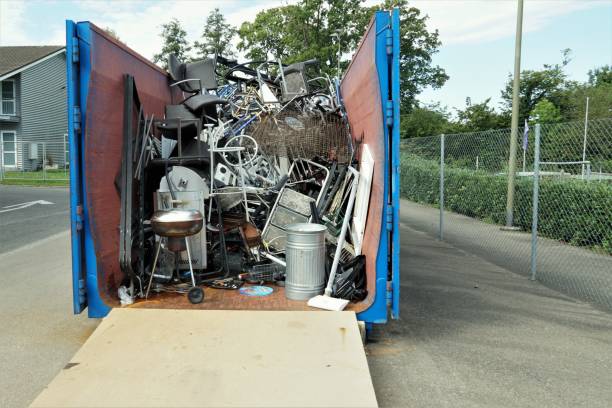 Best Commercial Junk Removal  in Beechwood, MI
